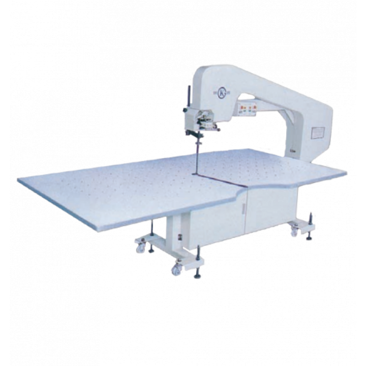 Kaigu DCQ1200 Ленточная раскройная машина