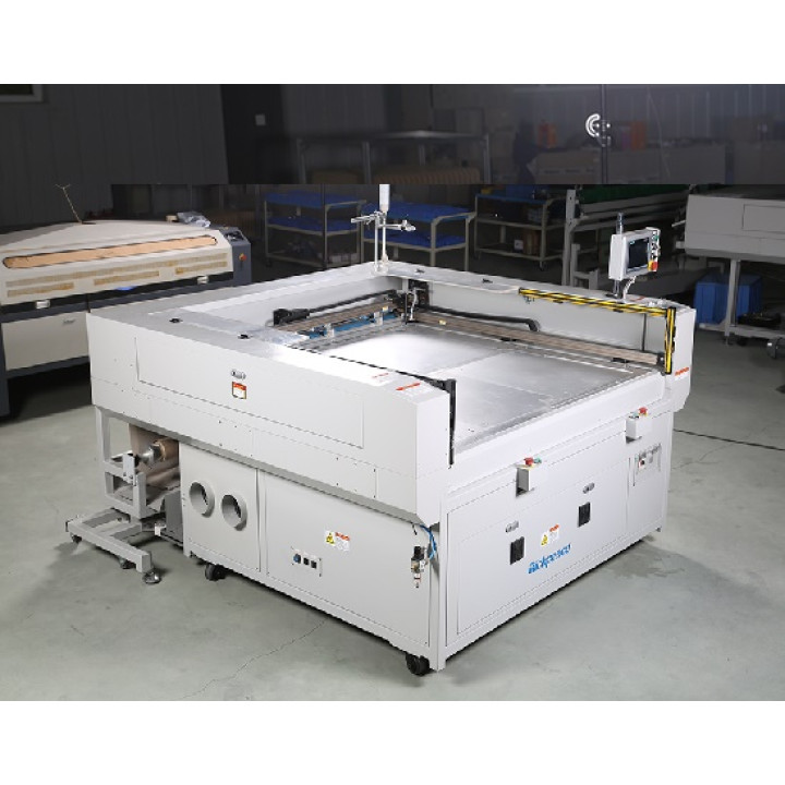 Richpeace RPLC-CB Series7 Laser cutting for automotive interiors