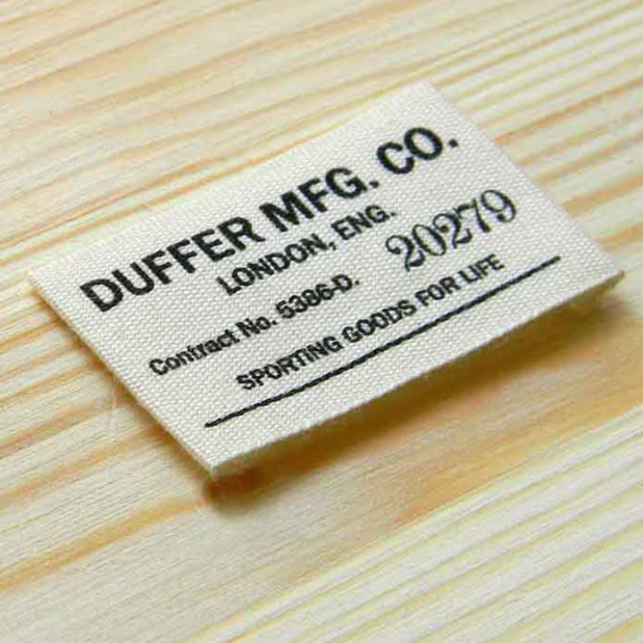 Печатная этикетка "Duffer" 5,5х2,5 см